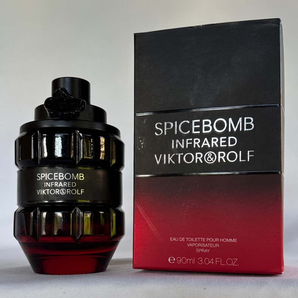 EMPTY BOTTLE & BOX VIKTOR & ROLF SPICEBOMB INFRARED BLACK & RED BOTTLE 3.04FL OZ
